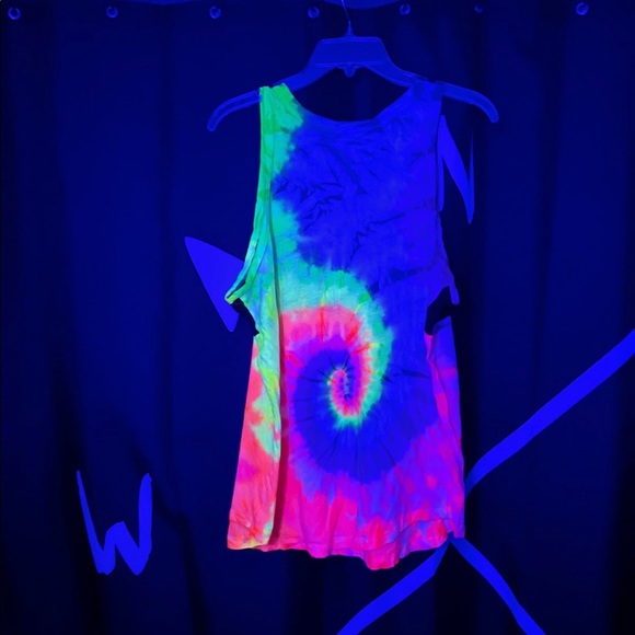 SOLD SOLD SOLD - Picture 4 of 8